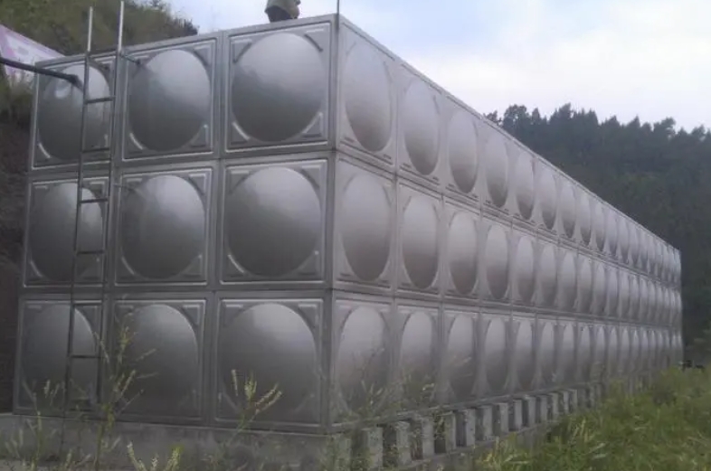 重庆梯形降温水箱：提升效能的节能利器